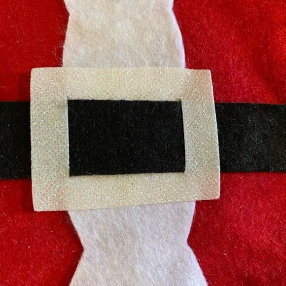 (NWOT) Small Santa bag - Picture 2 of 4